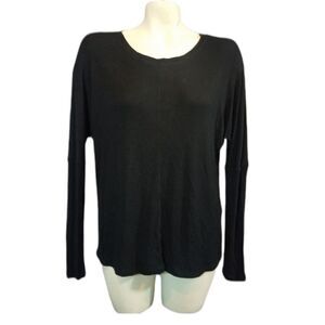 H by bordeaux Black Crew Neck Long Sleeve Tee Size Small